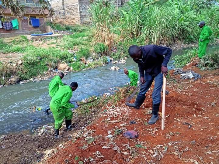 Photos as Nairobi River is cleaned in CBD