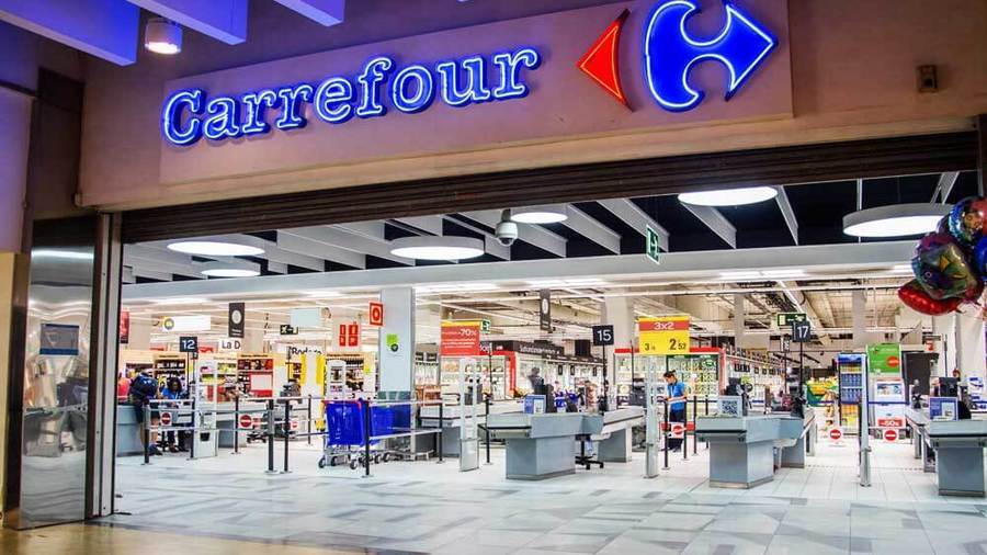 Carrefour mourns their slave master