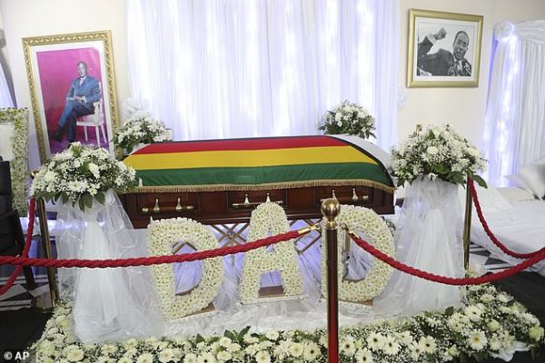 Robert Mubage’s family and President Emmerson Mnangagwa fight over Mugabe’s resting place