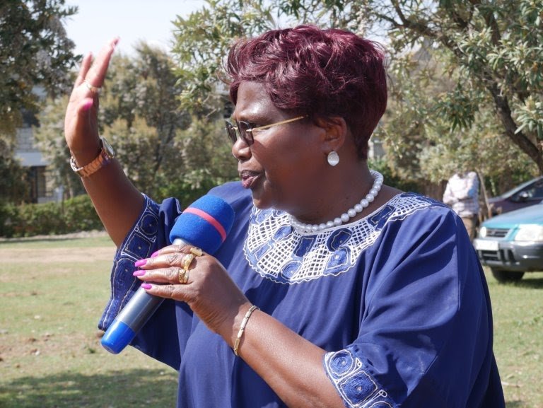 Video! Naivasha MP Jane Kihara booed by angry locals over poor state of South Lake Road
