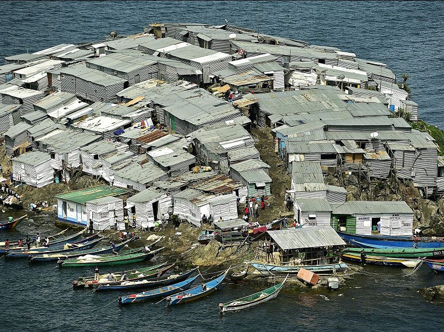 Kenya surrenders in the battle for fish-rich Migingo Island