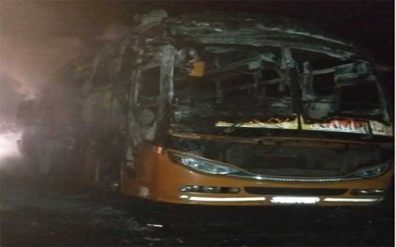 Over 50 passengers escape death from a burning bus