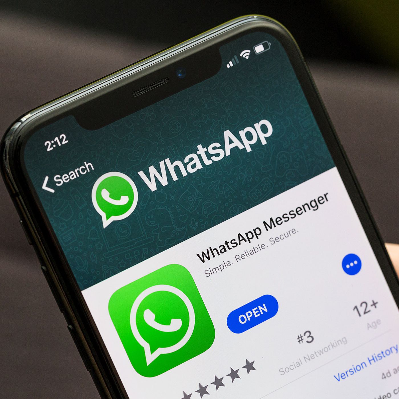 Tech Giant? Facebook’s WhatsApp Has 2 Billion Active Users