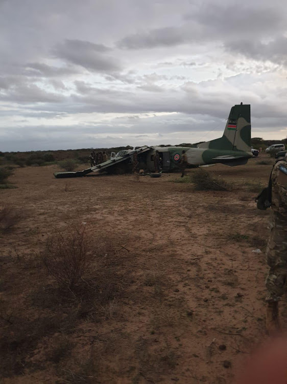 KDF aircraft makes an emergency landing in a somalia airstrip