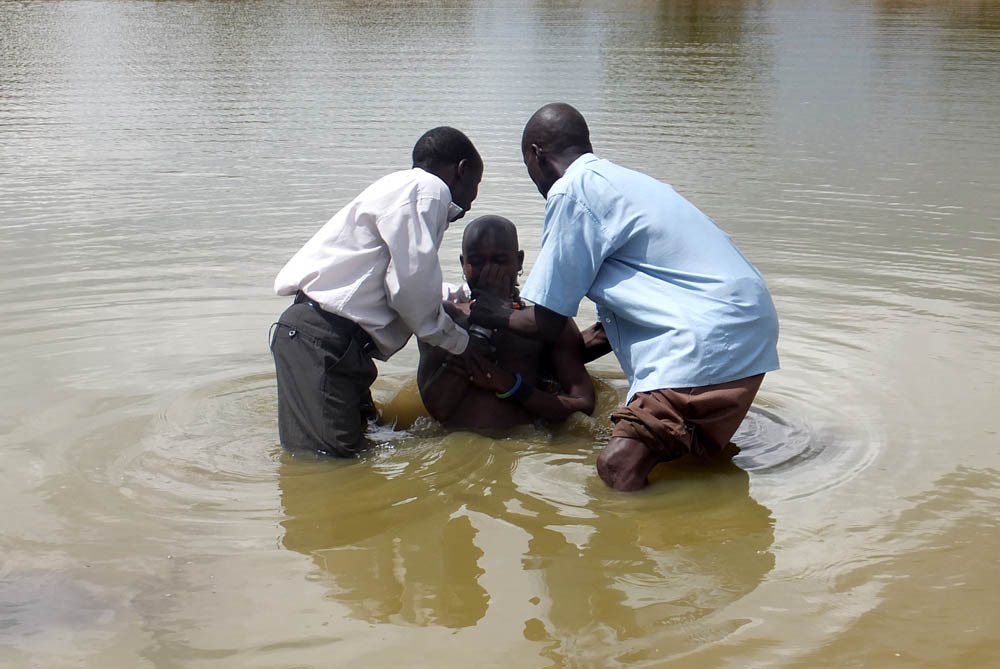 8 Prophets drown to death during Baptism