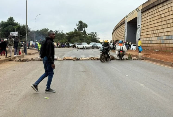 Thika Road Barricaded as Nationwide Matatu Strike Disrupts Transport