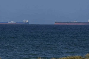 Pirates Tighten Grip on Somali Waters Amid Middle East Conflict